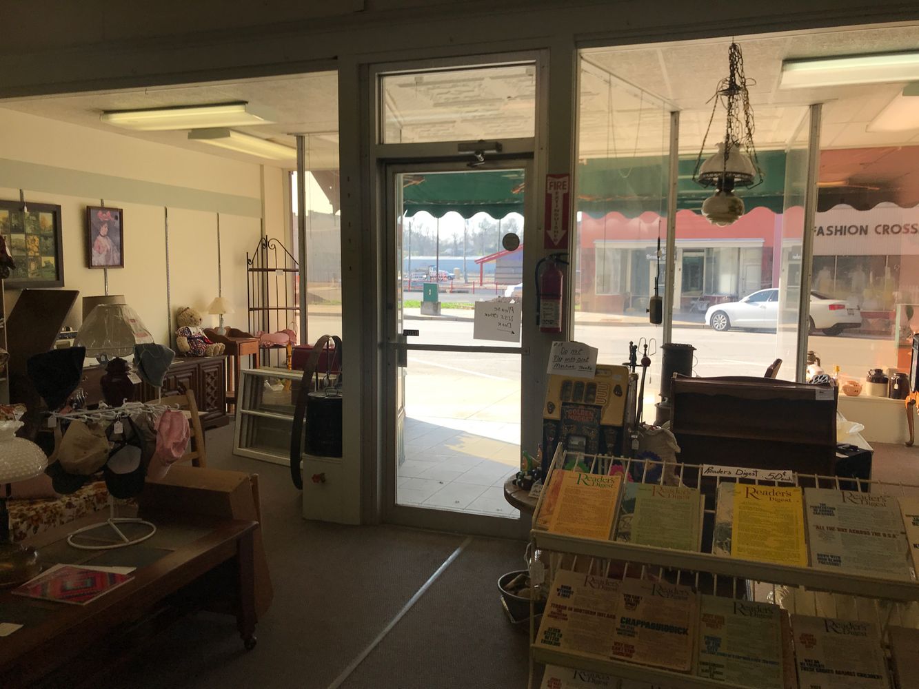 410 E Broadway St, Monett, MO 65708